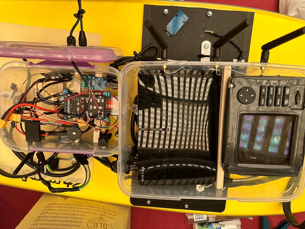 Side scan sonar boogie board concept for search / recovery ArduBoat